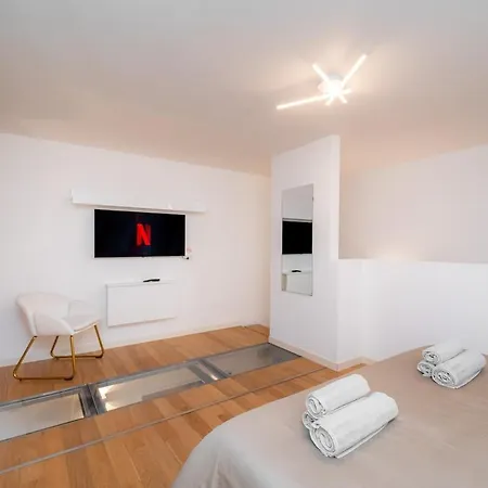 Deluxe A Padova, 2 Da Letto, 6 Ospiti * Padova